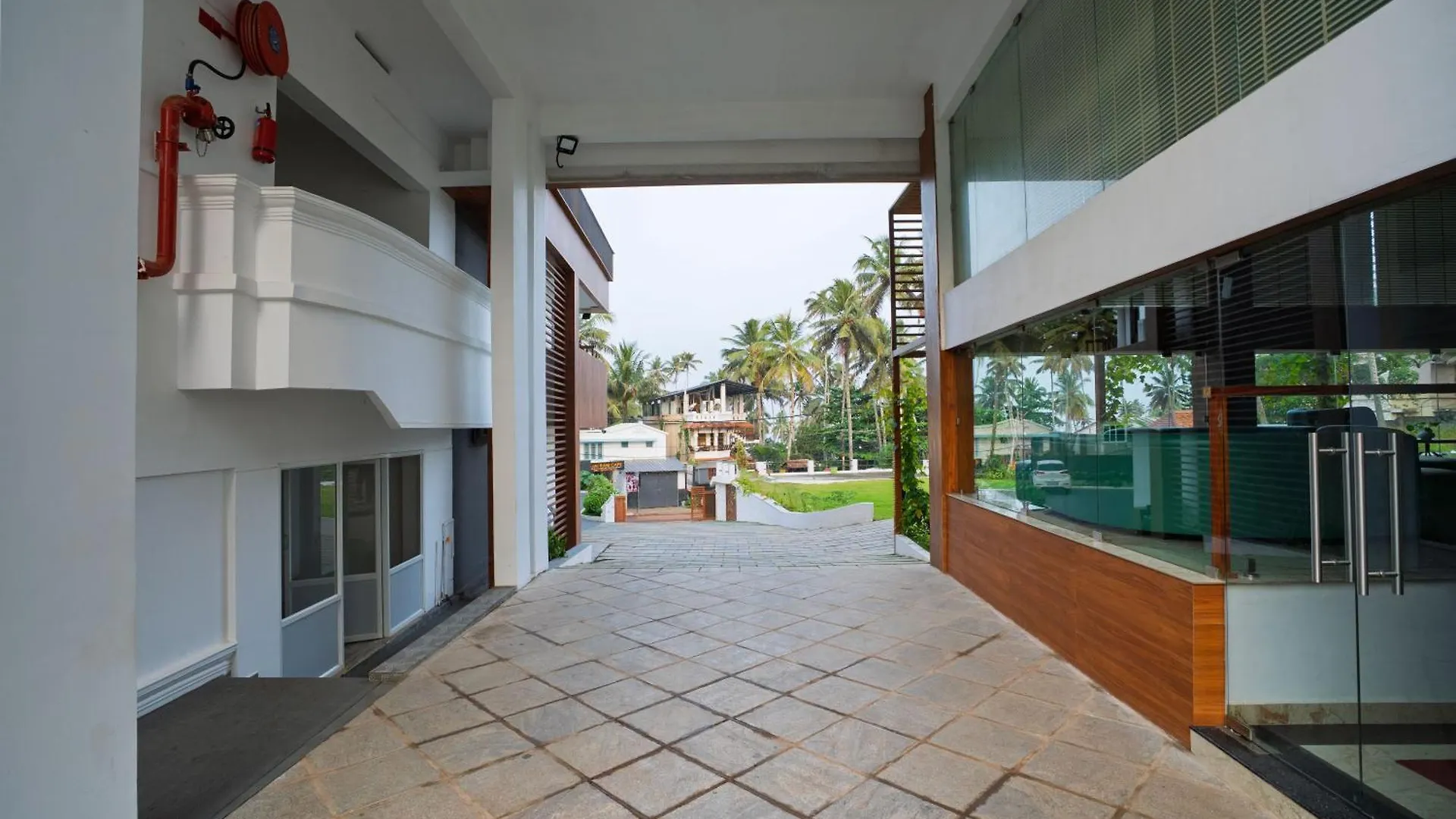West Bay Marisol Hotel Varkala